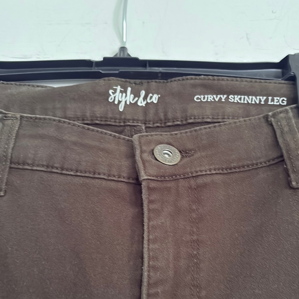 Style & Co. Women's Deep Olive/Brown Jeans - Picture 2 of 5